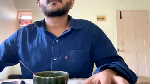 bighandsomesatisfy online show from January 2025 10:48:01 AM