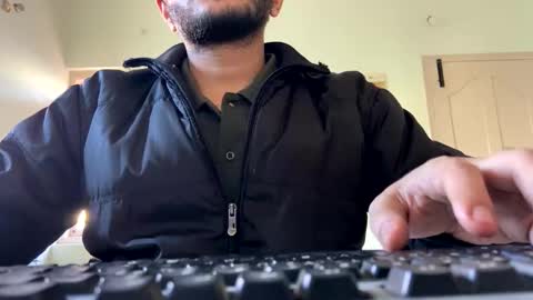 bighandsomesatisfy online show from January 2025 11:11:01 AM