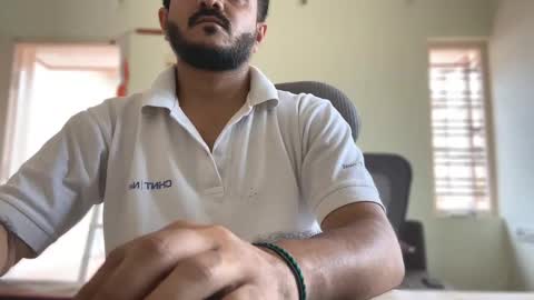 bighandsomesatisfy online show from October 2025 10:10:01 AM