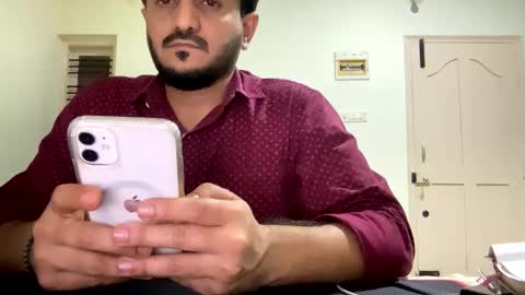 bighandsomesatisfy online show from December 2025 07:01:02 PM