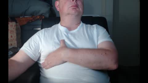 bighorn1981 online show from February 2026 12:25:01 PM