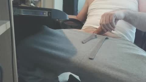 Snapshot of bigj0606 chatting on November 2025 08:40:01 PM Big John online show from November 2025 08:40:01 PM