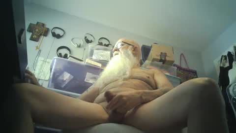 bigjeff01 online show from February 2025 02:57:02 PM