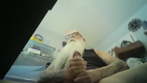 bigjeff01 online show from February 2026 06:15:01 PM