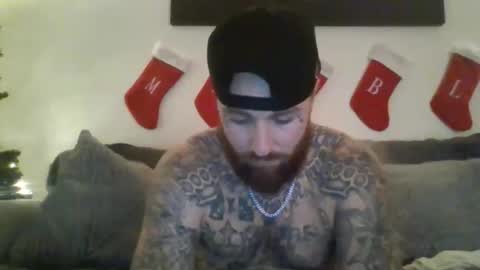 bigmacc15 online show from December 2025 02:19:01 AM