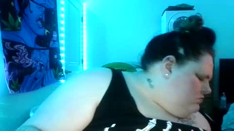 Snapshot of bigmama91 chatting on November 2025 07:02:02 PM bigmama91 online show from November 2025 07:02:02 PM