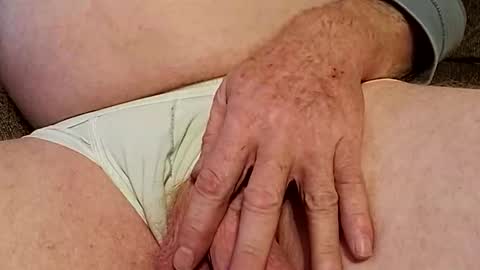 Red online show from November 2025 12:41:01 AM