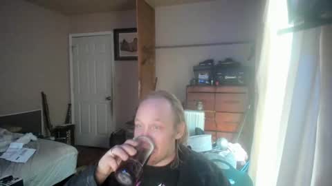 bigmike20129020 online show from December 2024 10:52:01 PM