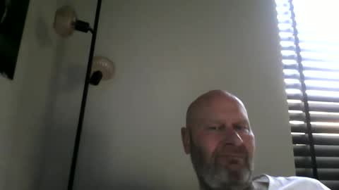 Snapshot of bigmike3339 chatting on December 2025 12:31:02 PM bigmike3339 online show from December 2025 12:31:02 PM