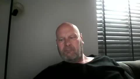 Snapshot of bigmike3339 chatting on January 2026 08:41:01 AM bigmike3339 online show from January 2026 08:41:01 AM