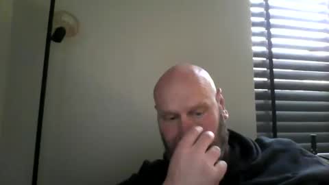 Snapshot of bigmike3339 chatting on February 2026 09:52:02 AM bigmike3339 online show from February 2026 09:52:02 AM