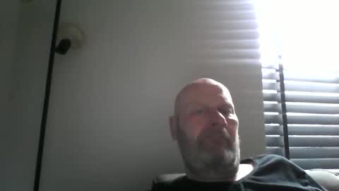 Snapshot of bigmike3339 chatting on March 2026 08:42:01 AM bigmike3339 online show from March 2026 08:42:01 AM