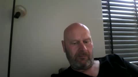 Snapshot of bigmike3339 chatting on March 2026 09:35:01 AM bigmike3339 online show from March 2026 09:35:01 AM