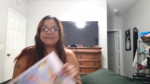 the Mini mami online show from October 2025 07:50:02 AM