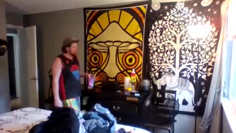 Snapshot of bigred382055 chatting on September 2025 12:32:02 AM Joon online show from September 2025 12:32:02 AM