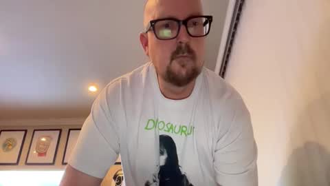 bigruboutski online show from December 2025 06:19:02 AM