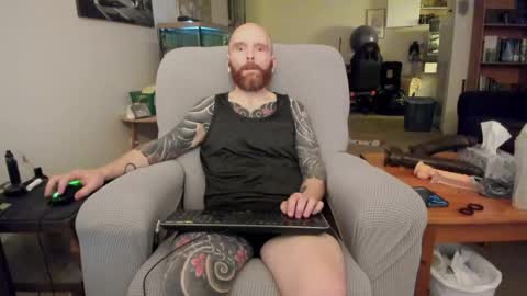 Snapshot of bigseanxoxo chatting on April 2026 04:22:01 PM Sean pronounced Shon online show from April 2026 04:22:01 PM