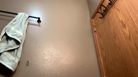 Snapshot of bigskinnyboyshh chatting on February 2026 02:32:01 AM bigskinnyboyshh online show from February 2026 02:32:01 AM