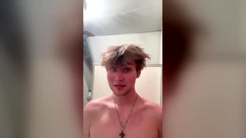 Snapshot of bigskinnyboyshh chatting on February 2026 05:39:02 AM bigskinnyboyshh online show from February 2026 05:39:02 AM