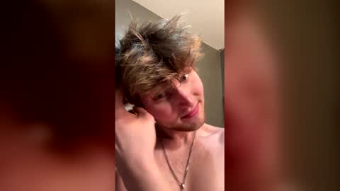 Snapshot of bigskinnyboyshh chatting on March 2026 12:49:02 AM bigskinnyboyshh online show from March 2026 12:49:02 AM