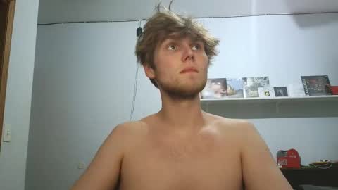 Snapshot of bigskinnyboyshh chatting on April 2026 01:53:02 AM bigskinnyboyshh online show from April 2026 01:53:02 AM