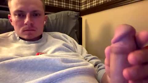 Snapshot of bigspoon610 chatting on October 2025 07:05:02 AM bigspoon610 online show from October 2025 07:05:02 AM