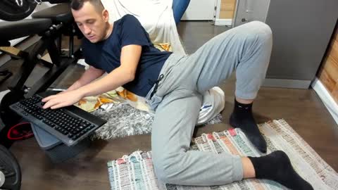 Snapshot of bigsshark chatting on January 2025 09:06:01 AM bigsshark online show from January 2025 09:06:01 AM