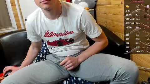 Snapshot of bigsshark chatting on February 2025 06:27:02 PM bigsshark online show from February 2025 06:27:02 PM