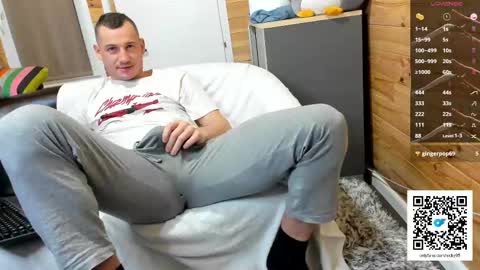 Snapshot of bigsshark chatting on February 2025 06:05:02 AM bigsshark online show from February 2025 06:05:02 AM