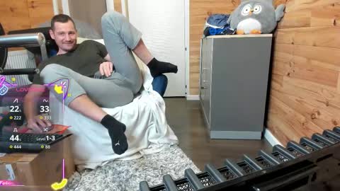 Snapshot of bigsshark chatting on November 2025 09:27:01 PM bigsshark online show from November 2025 09:27:01 PM