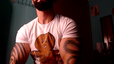 Snapshot of bigstallone chatting on January 2025 12:11:01 AM BigStallion online show from January 2025 12:11:01 AM