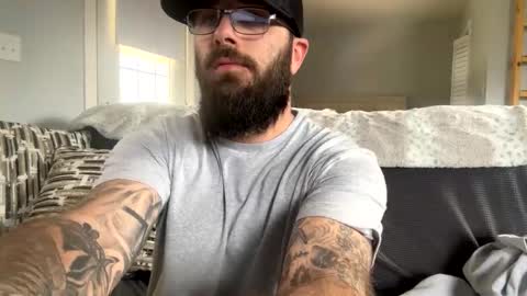 Snapshot of bigstrokes76 chatting on April 2026 05:14:02 PM bigstrokes76 online show from April 2026 05:14:02 PM