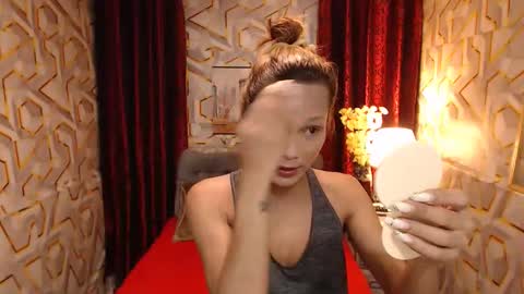 sophia online show from November 2025 02:19:01 PM