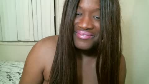 Snapshot of bigtitscassie chatting on January 2025 07:21:01 AM Bigtitscassie online show from January 2025 07:21:01 AM