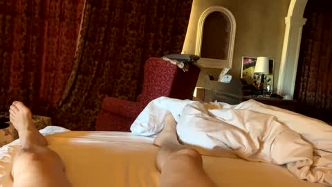 bigukphallus online show from December 2024 02:49:02 PM