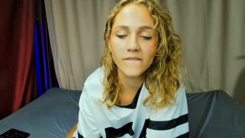 hi  soy   natural girl biki online show from June 2026 01:54:01 AM