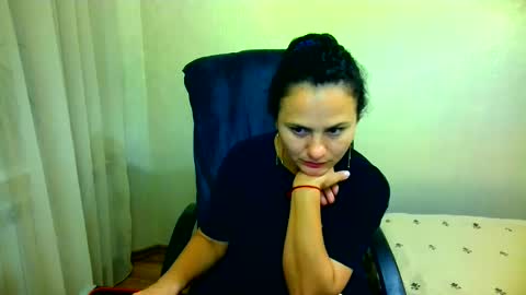 DOM NIKA online show from September 2025 08:09:02 PM