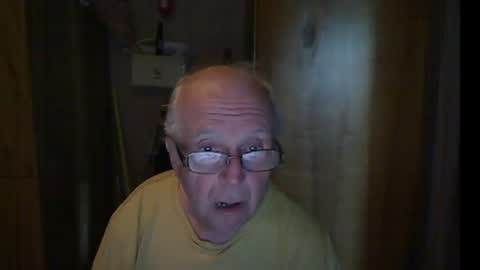 Snapshot of bill_25061 chatting on June 2026 05:11:02 PM bill_25061 online show from June 2026 05:11:02 PM