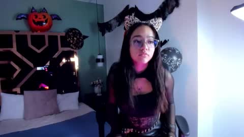 Billie online show from October 2025 06:52:02 PM