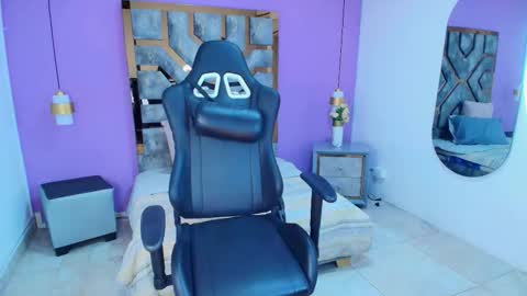 Billie online show from October 2025 07:01:02 PM