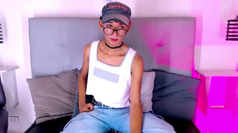 B-I-L-L-I-E 3 online show from September 2025 04:26:01 AM