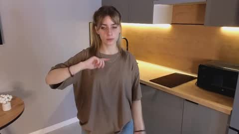 Milla online show from April 2026 06:11:02 AM