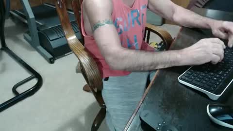 billy471 online show from March 2025 08:20:02 PM