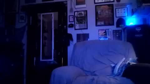 billygunn13 online show from January 2026 11:41:02 PM