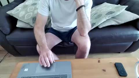 Snapshot of bindmedown chatting on May 2026 08:43:02 AM bindmedown online show from May 2026 08:43:02 AM