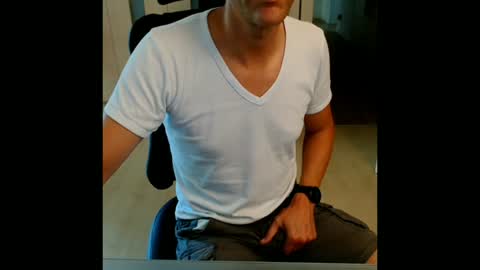 Snapshot of bingo7310 chatting on July 2026 08:09:02 AM bingo7310 online show from July 2026 08:09:02 AM