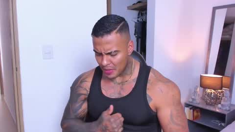 dariux john online show from December 2024 07:31:02 PM