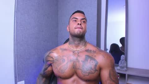 dariux john online show from January 2025 12:27:01 AM
