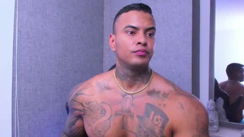 dariux john online show from January 2025 10:37:01 PM