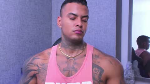 dariux john online show from January 2025 07:40:01 PM